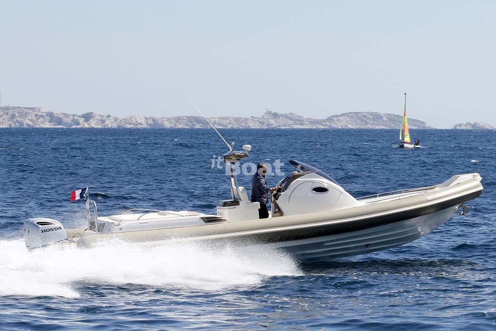 Altamarea Wave 35 Prices, Specs, Reviews and Sales Information itBoat