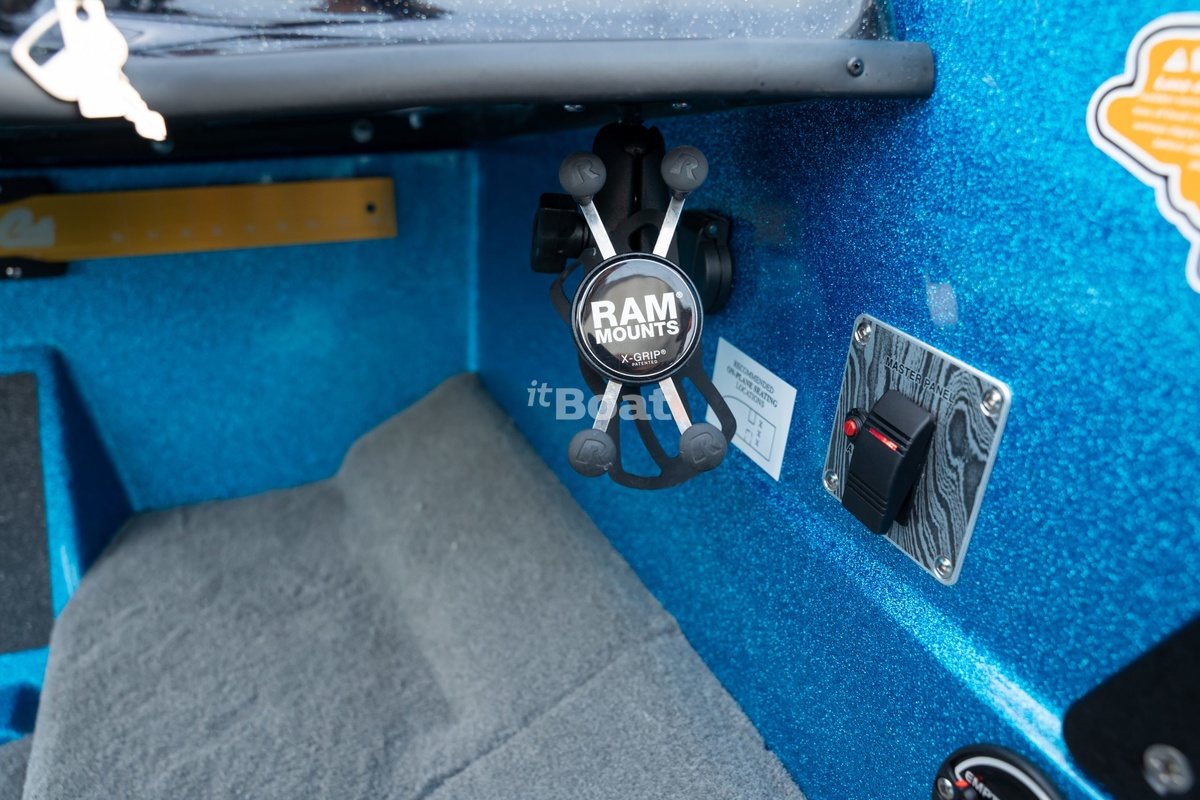 Bass Cat Puma STS Prices, Specs, Reviews and Sales Information itBoat