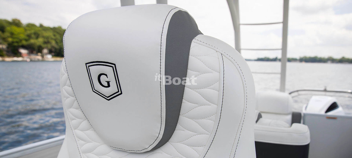 Godfrey Monaco Sundeck 235 Prices, Specs, Reviews and Sales Information itBoat