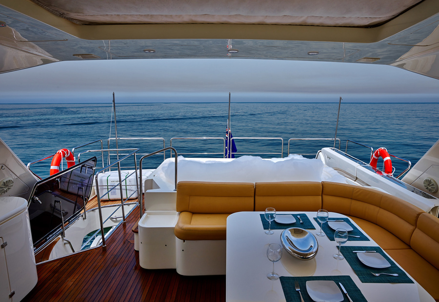 Custom Line Aquaholic Superyacht: Features, Photos & Specifications