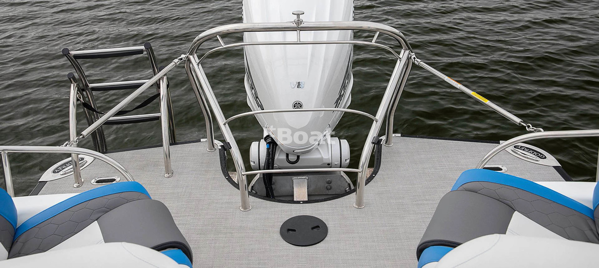 Godfrey XP 250 Prices, Specs, Reviews and Sales Information itBoat