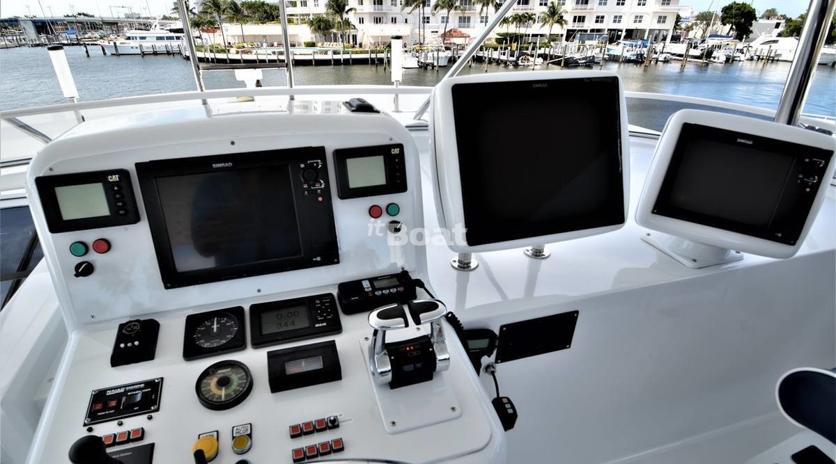 Crescent Custom Yachts Wire We Here Superyacht Features, Photos