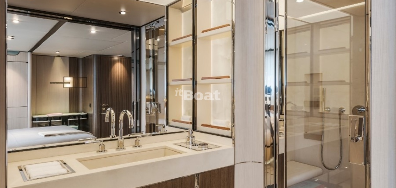 Rossinavi Endeavour 2 Superyacht Features, Photos & Specifications