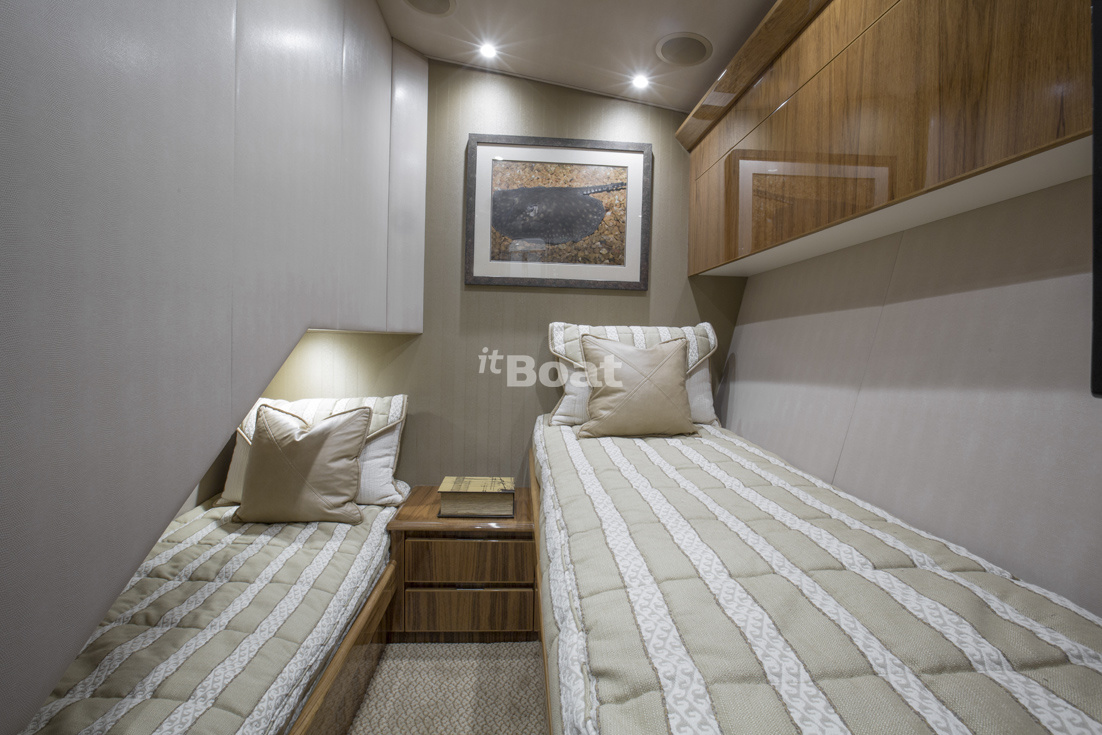 Viking 62EB Prices, Specs, Reviews and Sales Information itBoat