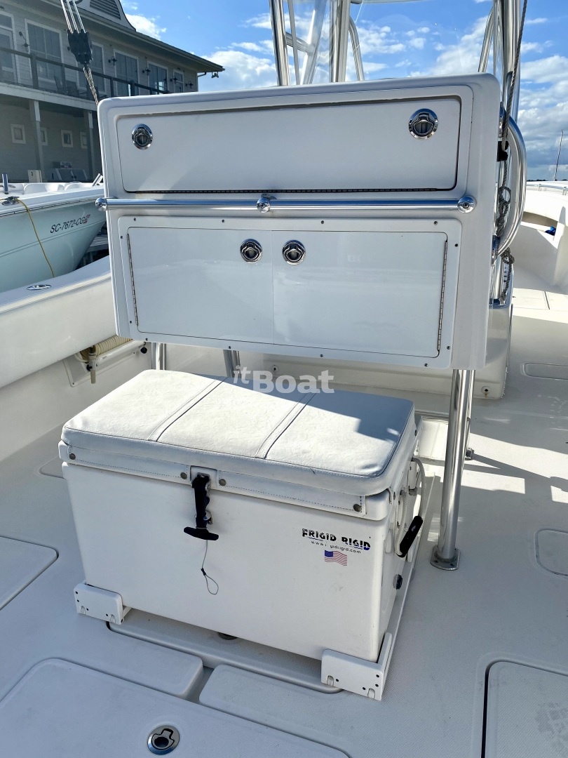 Invincible 33′ Open Fisherman Prices, Specs, Reviews and Sales