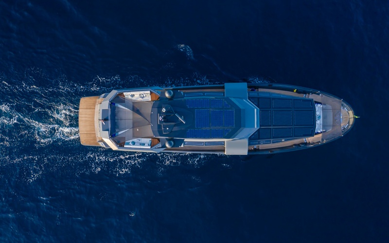 Arcadia A105 Prices, Specs, Reviews and Sales Information itBoat