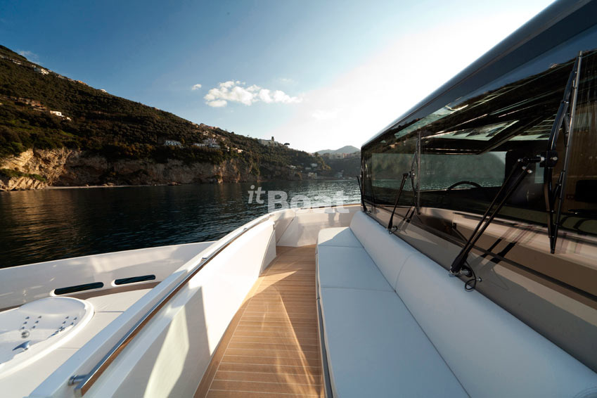 Arcadia A115 Prices, Specs, Reviews and Sales Information itBoat