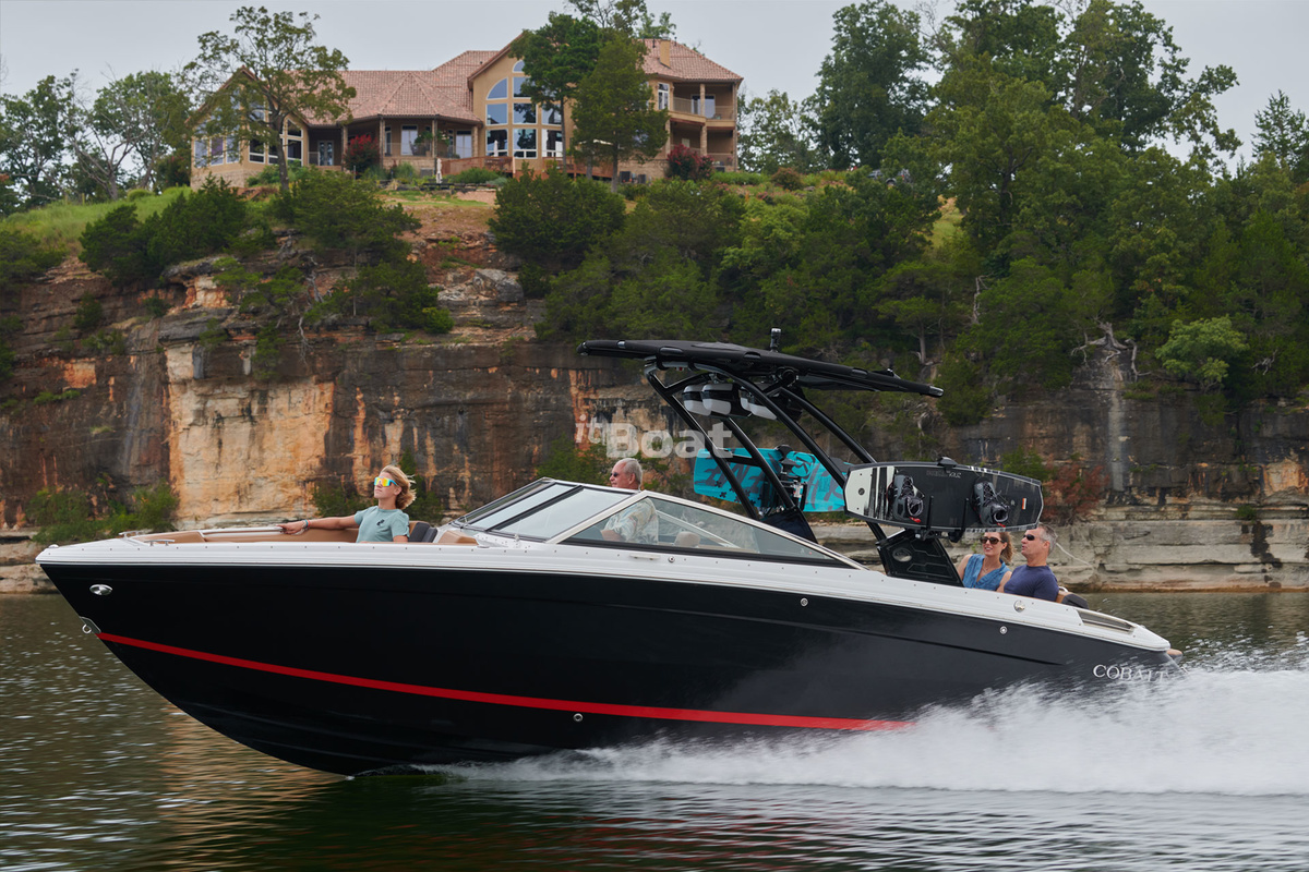 Cobalt R8 Prices, Specs, Reviews and Sales Information itBoat