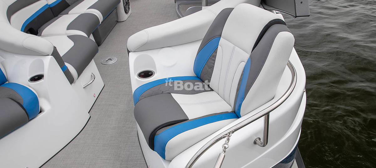 Godfrey XP 250 Prices, Specs, Reviews and Sales Information itBoat