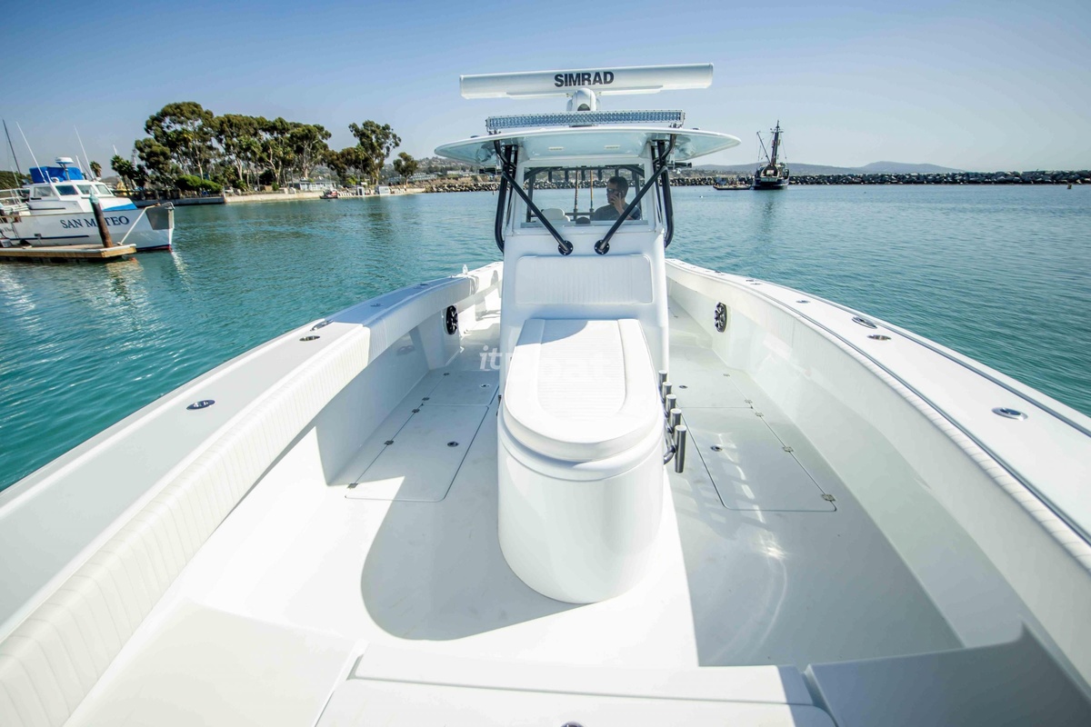 Freeman 37VH Prices, Specs, Reviews and Sales Information itBoat