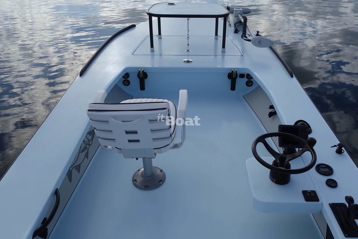 East Cape Vantage Prices, Specs, Reviews and Sales Information itBoat