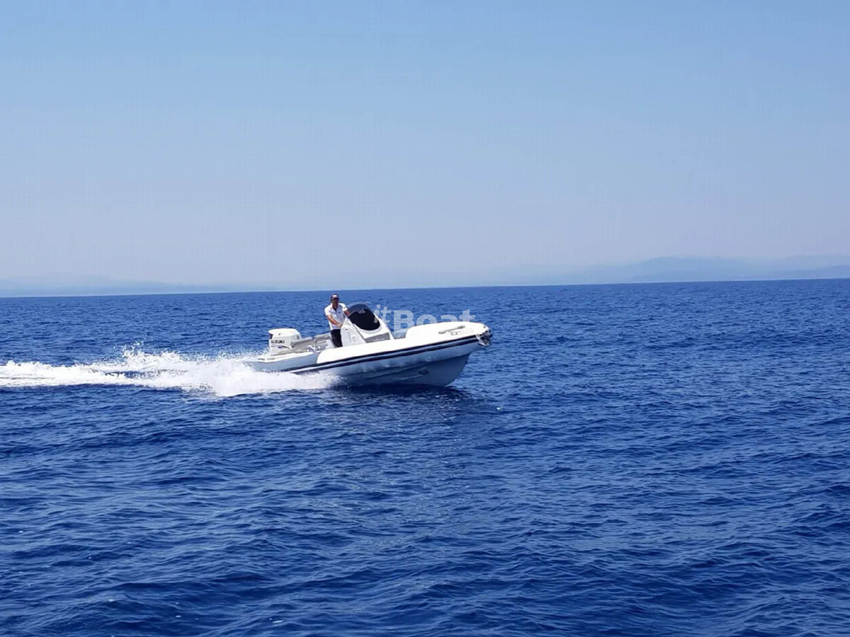 Altamarea Wave 23 Prices, Specs, Reviews and Sales Information itBoat