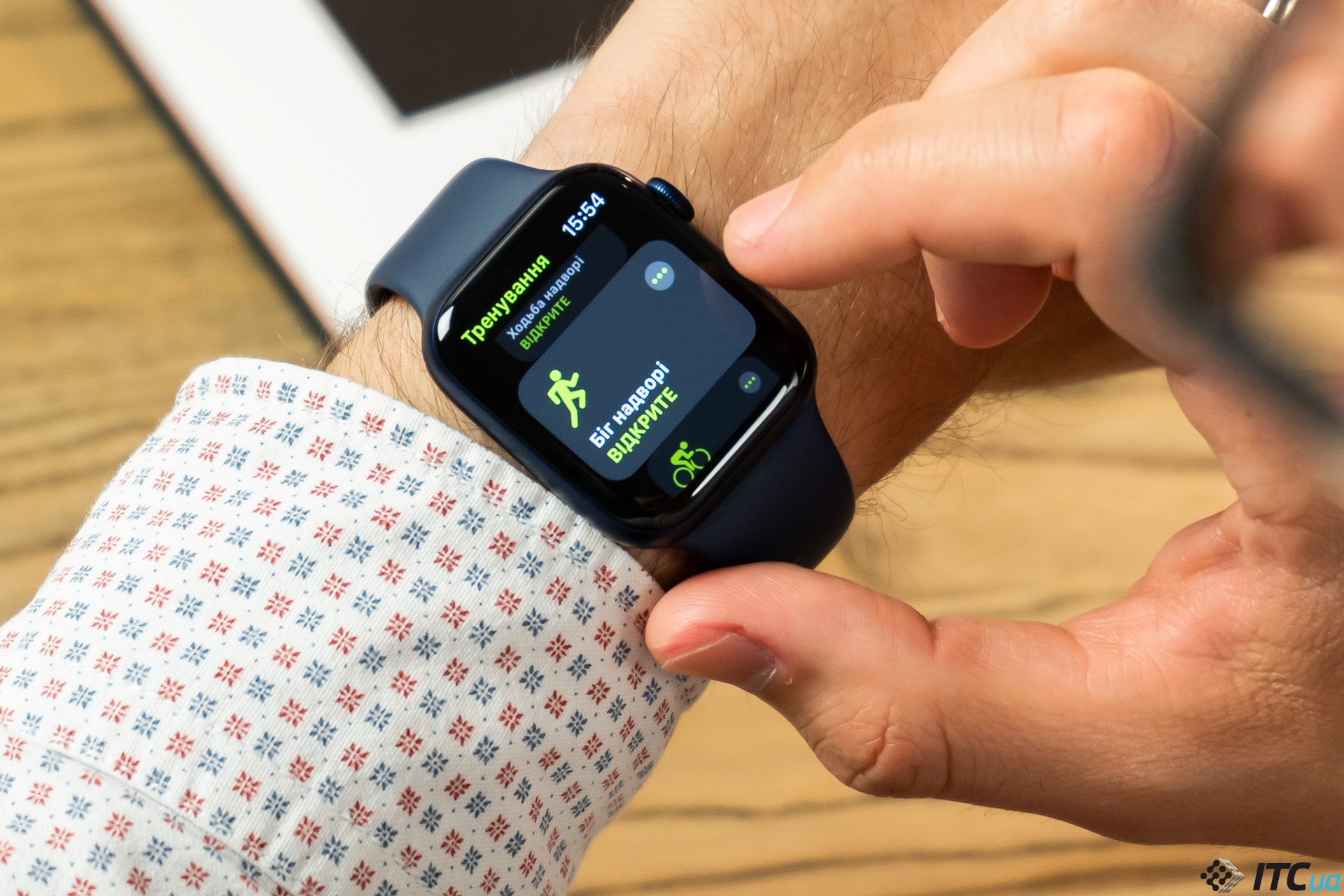 10 причин купить Apple Watch Series 6 и 10 причин не покупать