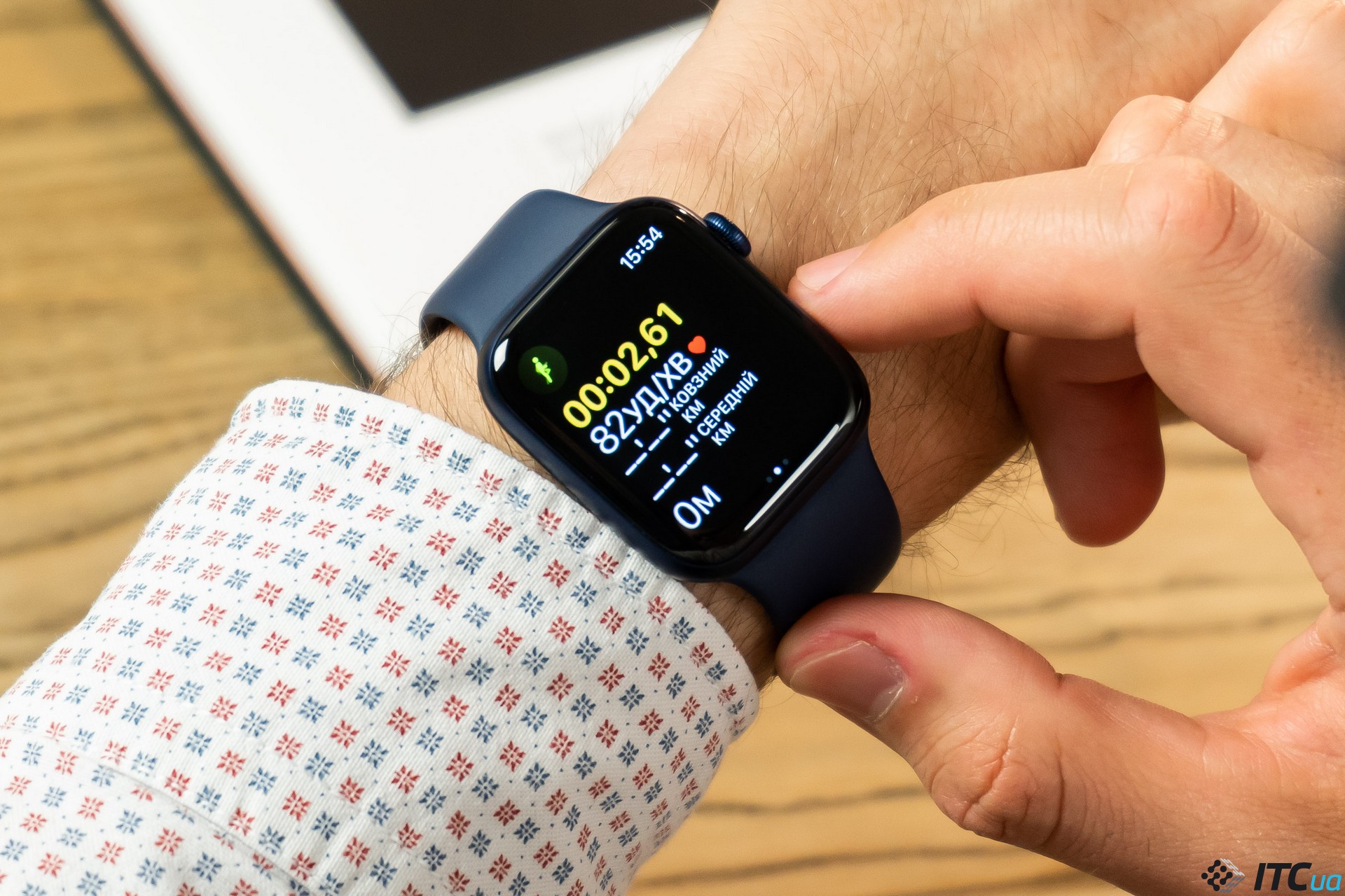 10 причин купить Apple Watch Series 6 и 10 причин не покупать