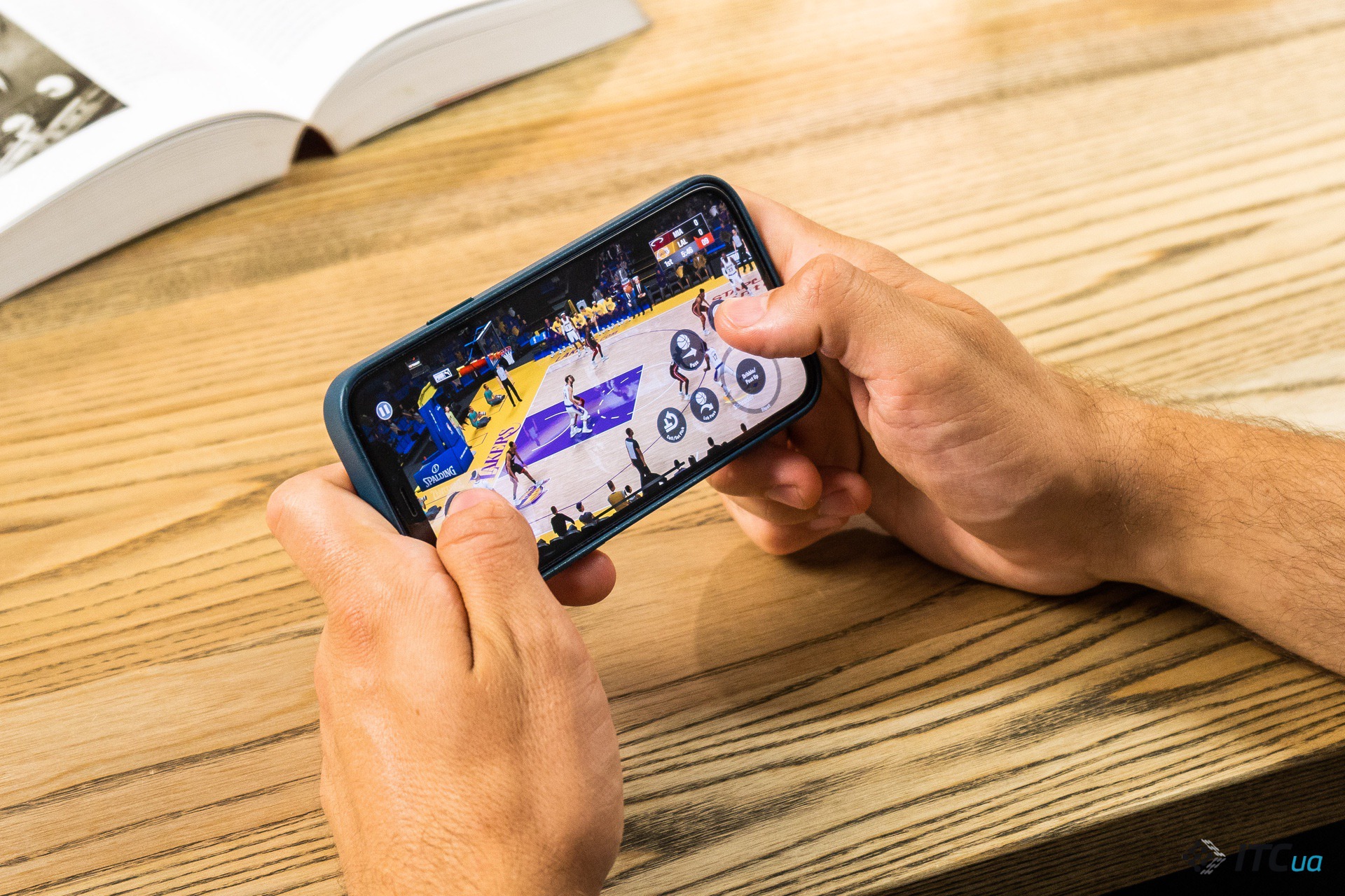 10 причин купить iPhone 12 и 10 причин не покупать