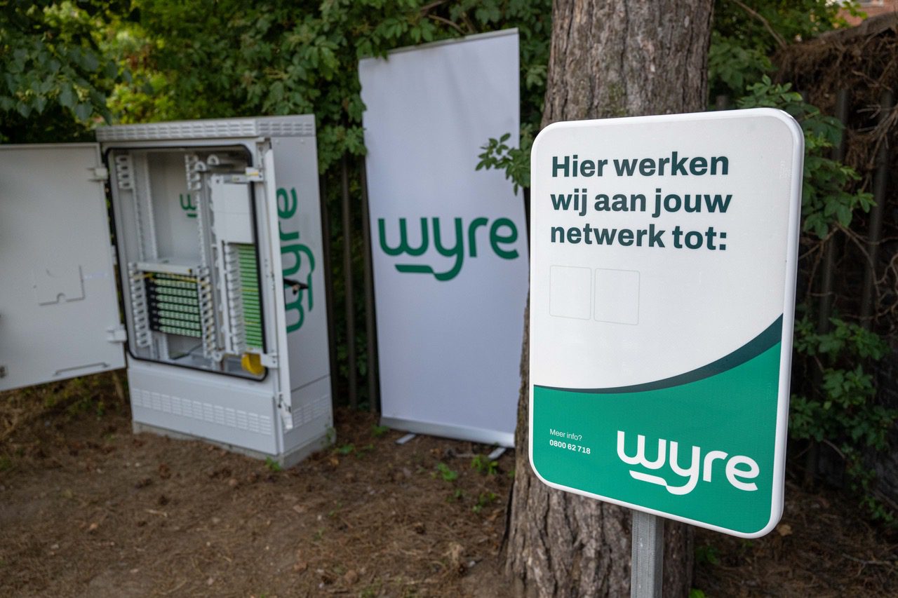 Wyre start uitrol glasvezel joint venture en Fluvius sluit