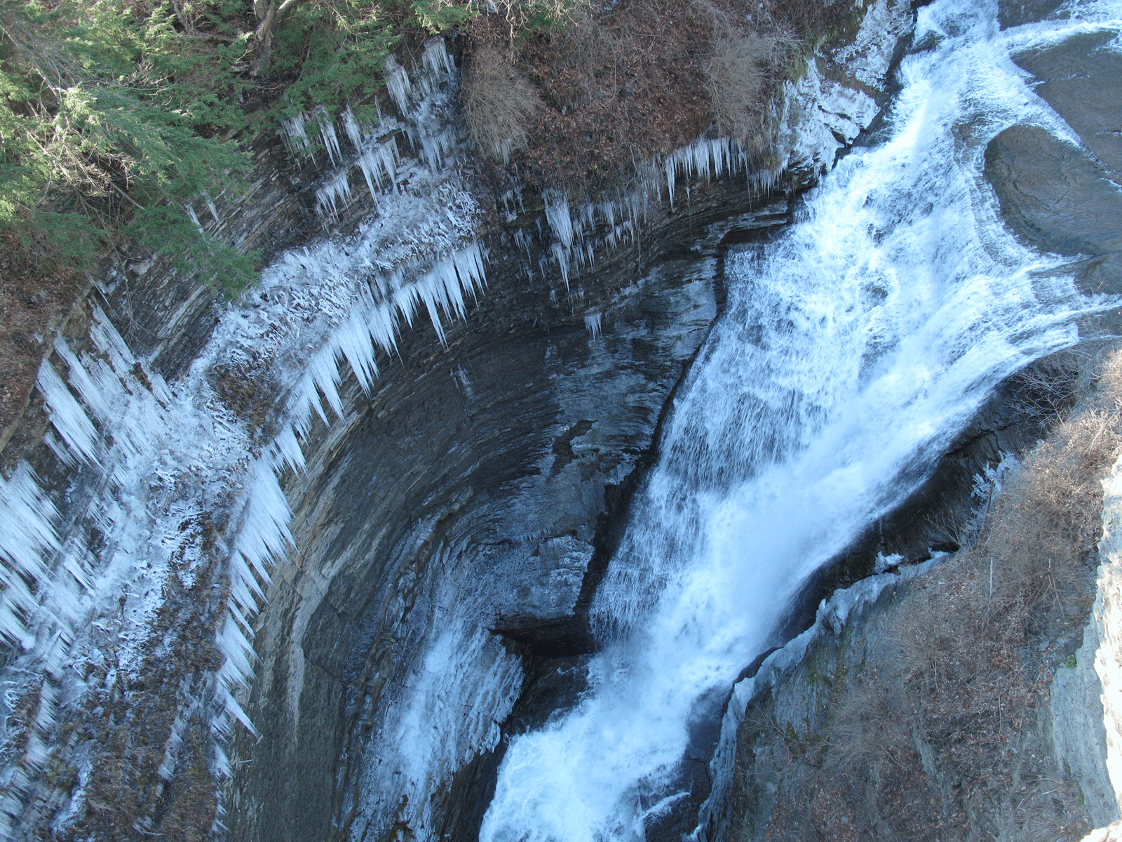 Taughannock’s Rim Walk in the Park