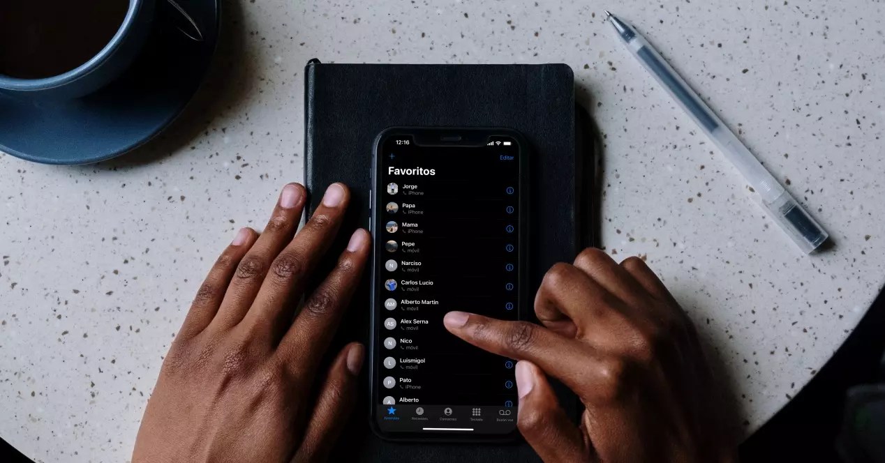 Delete duplicate contacts on iPhone the best apps ITIGIC