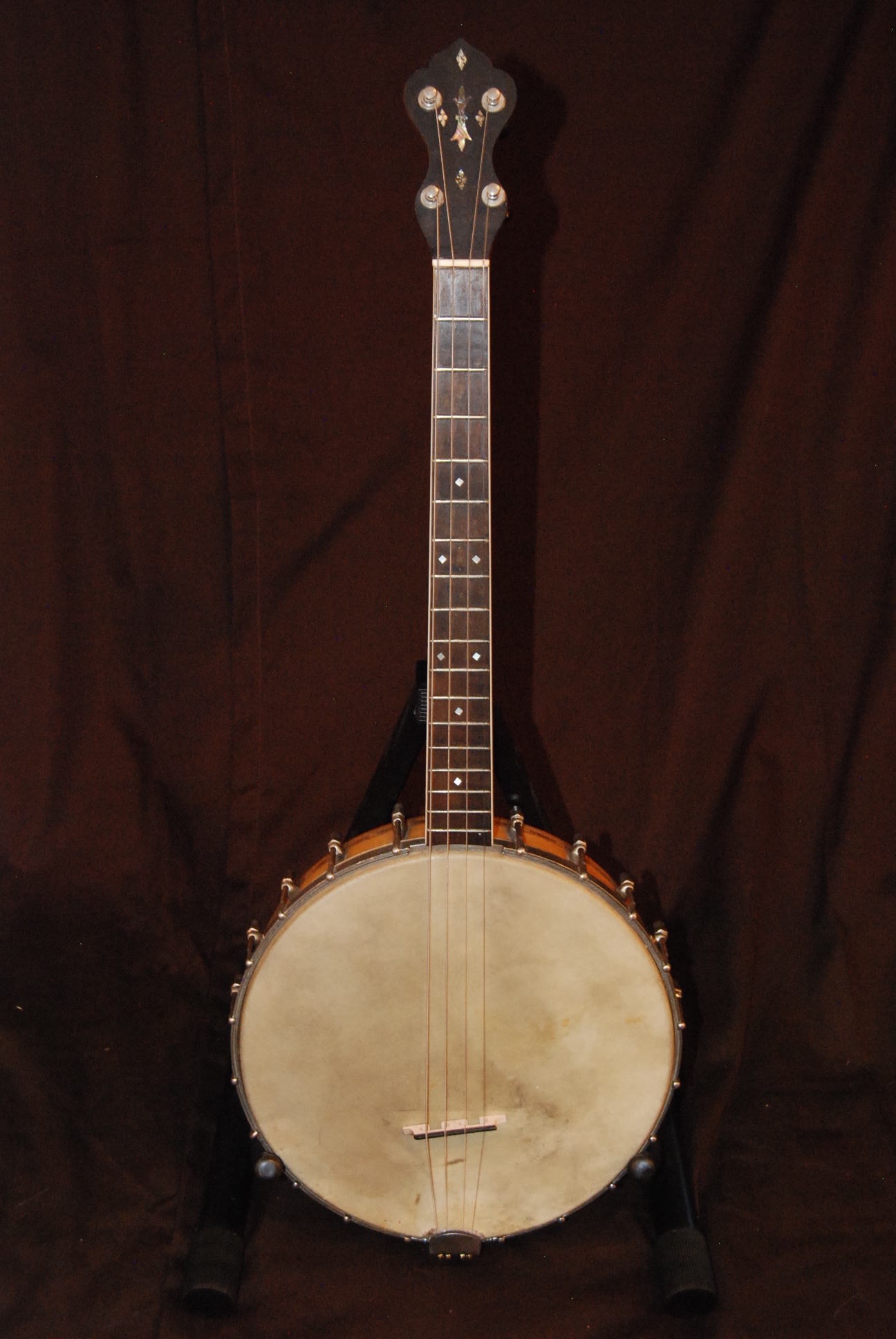 Unmarked (Slingerland) Tenor Irish Tenor Banjo