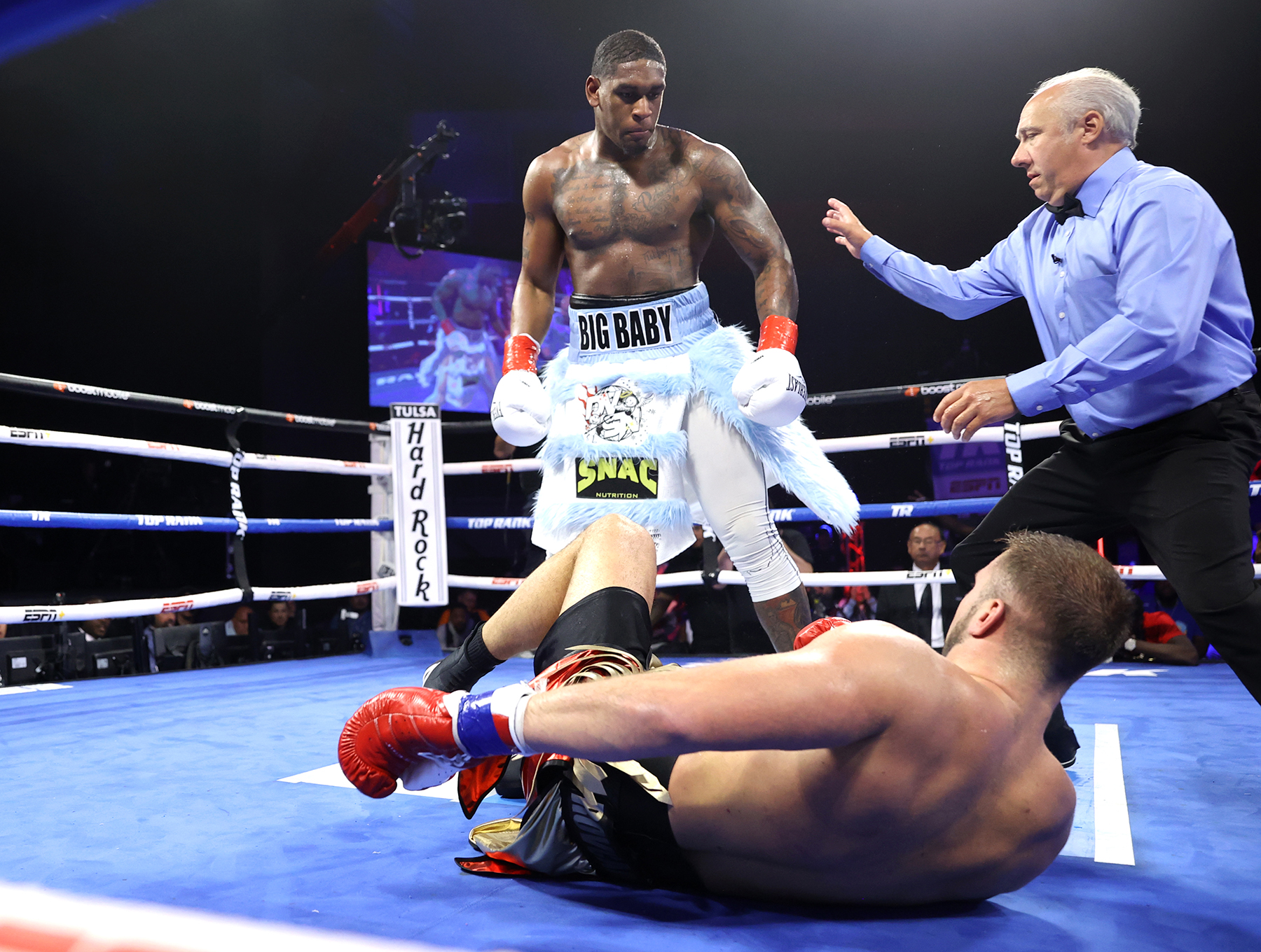 Commey, Pedraza Fight To Draw, Anderson Is A Star