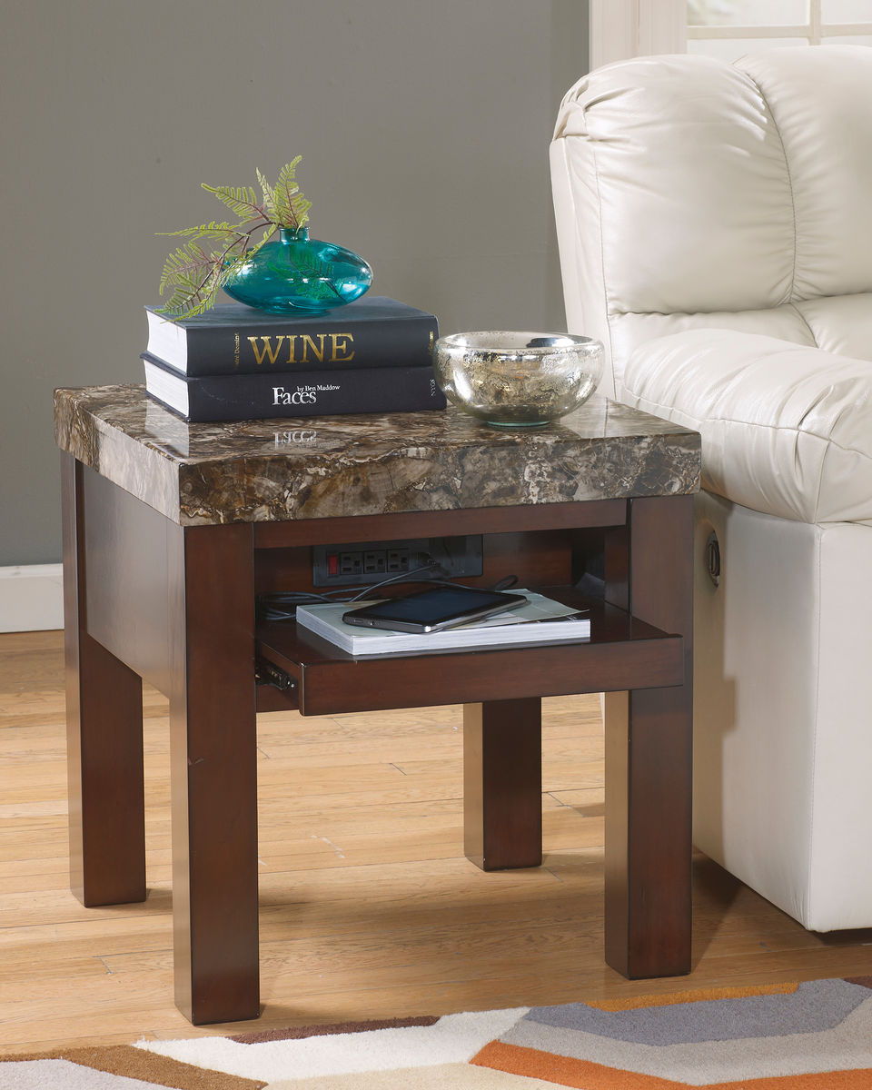 Kraleene Dark Brown Square End Table EZ Furniture Sales & Leasing