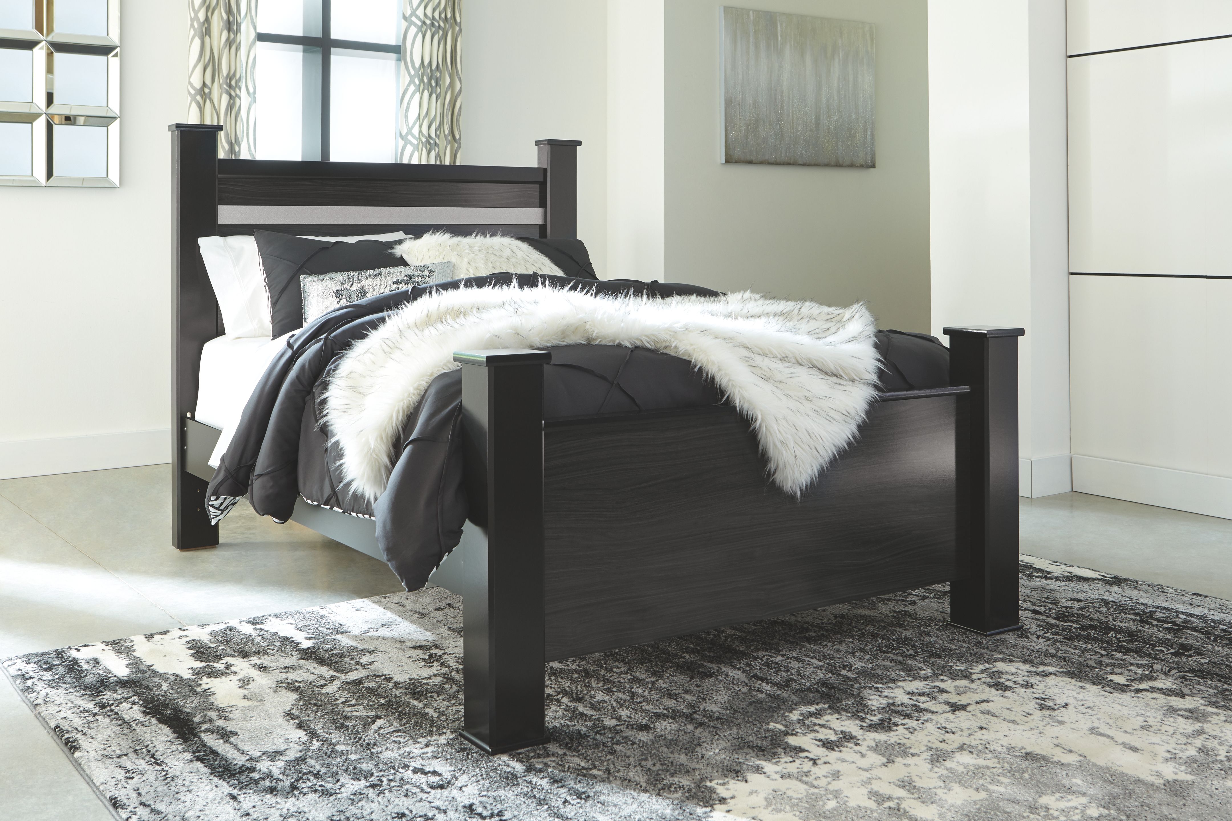Starberry Black Queen Poster Bed EZ Furniture Sales & Leasing