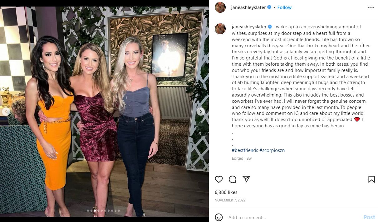 NFL Reporter Jane Slater’s Cowboys Game Outfit Causes A Stir (Photos