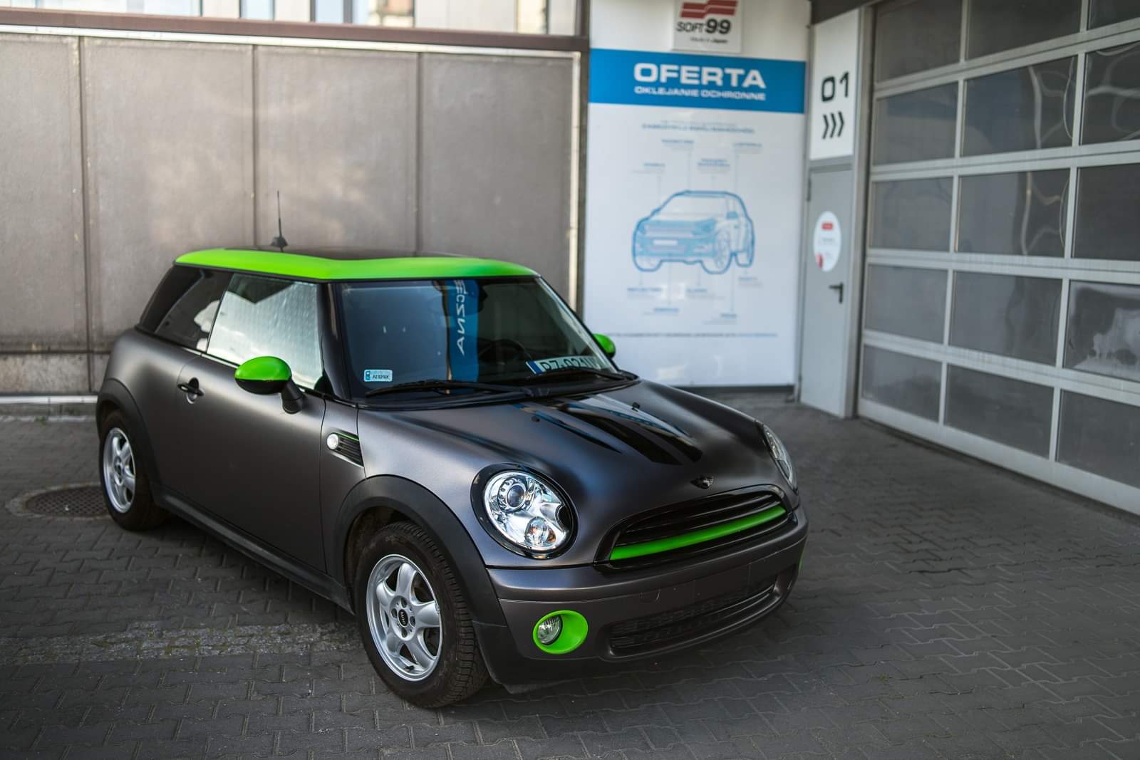 Mini Cooper It's wrap