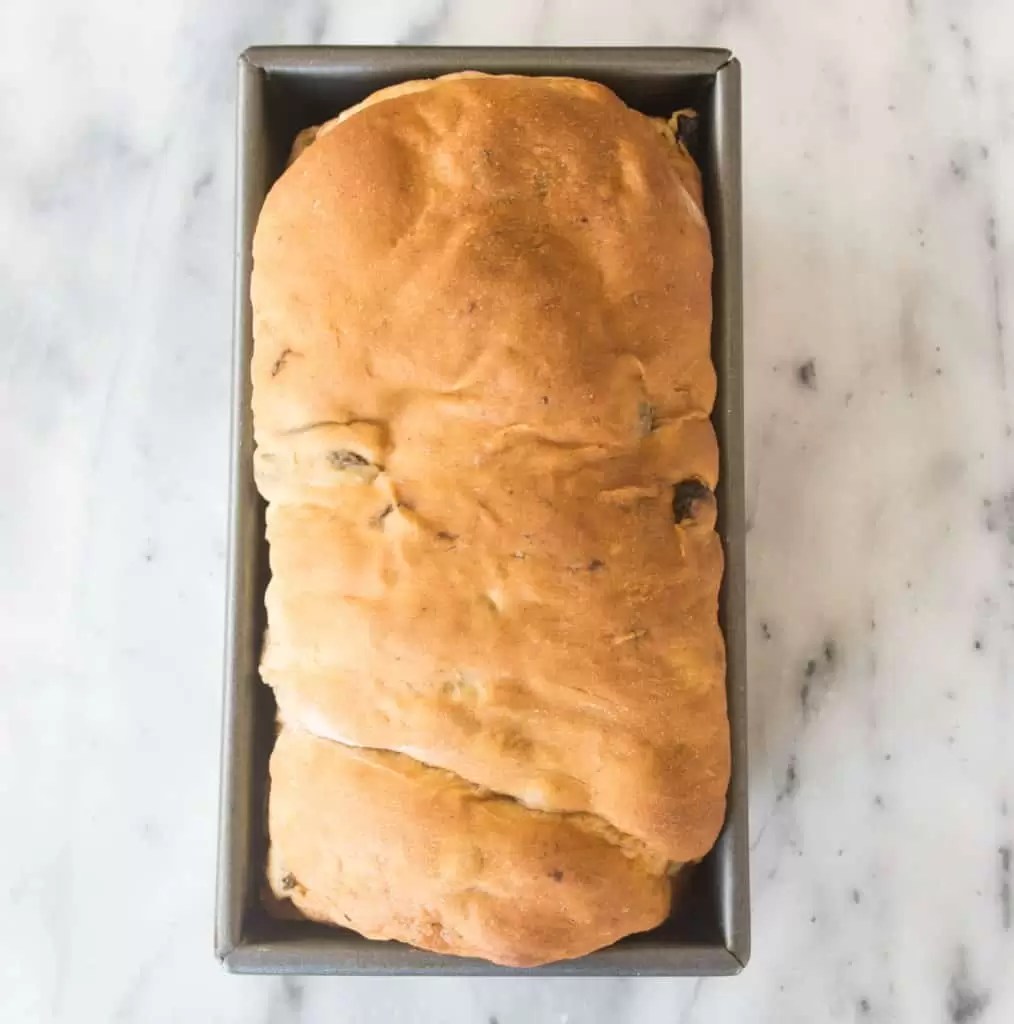 Sourdough Cinnamon Raisin Swirl Bread The ItsyBitsy Kitchen