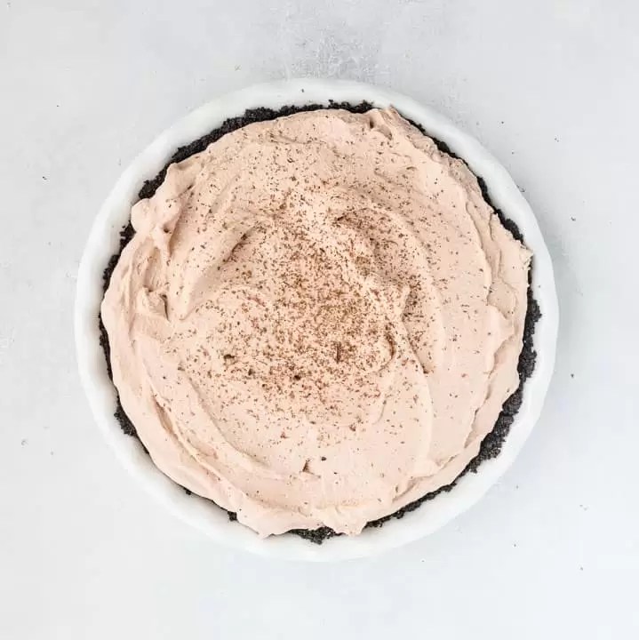 Chocolate Eggnog Cream Pie The ItsyBitsy Kitchen