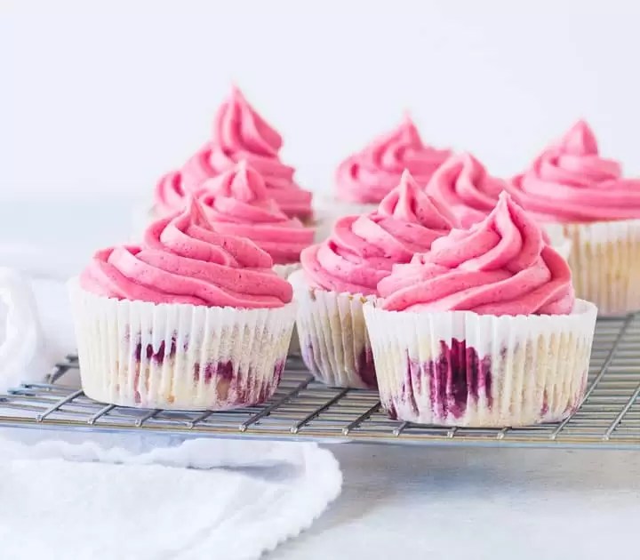 Raspberry Cupcakes The ItsyBitsy Kitchen