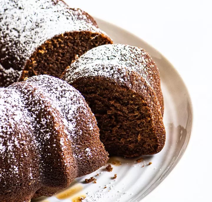 Kahlua Cake (easy recipe!) The ItsyBitsy Kitchen