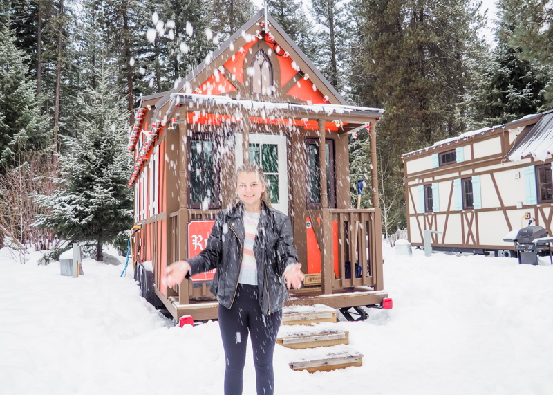Inside Look Leavenworth Tiny House Village Itty Bitty Atlas