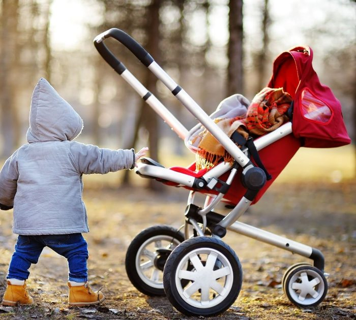 The 10 Best Compact Travel Strollers It's a Family Thing