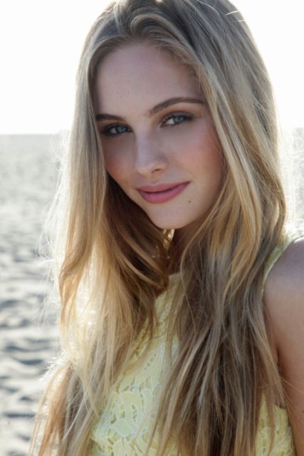 Picture of ELLA WAHLESTEDT