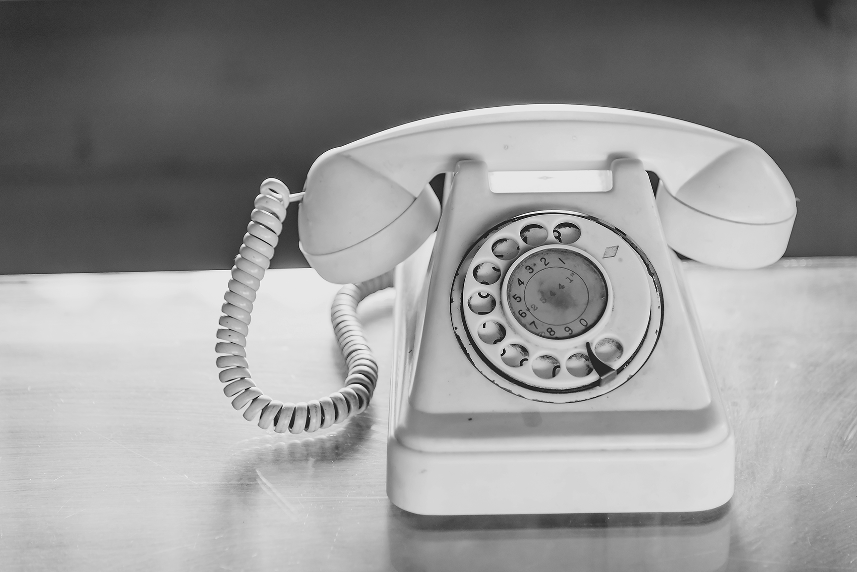 Contact us Ivan’s Studio