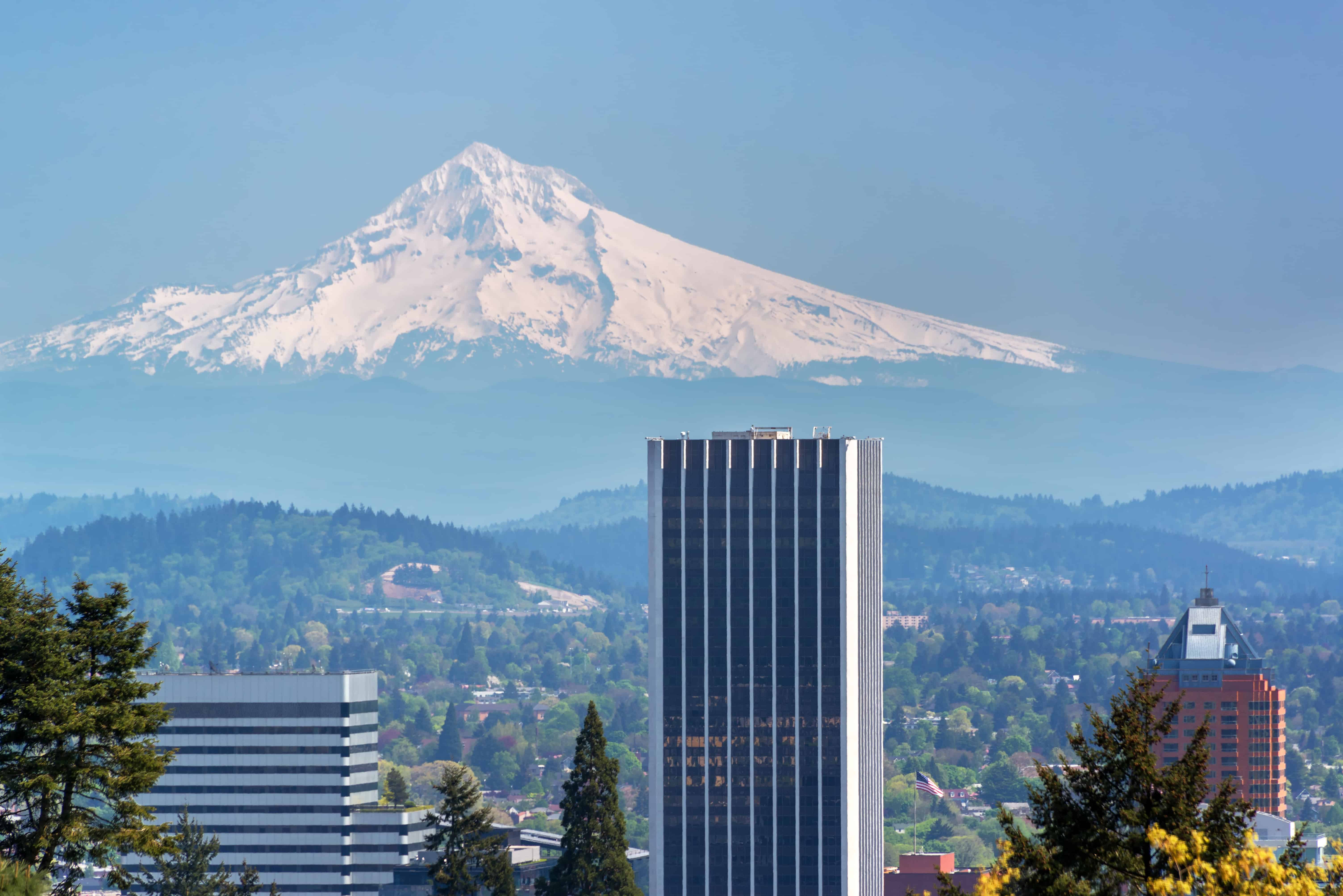 Mt Hood View From Portland / 오레곤 여행 오레곤에서 가장 높은 산 마운트 후드(Mt. Hood