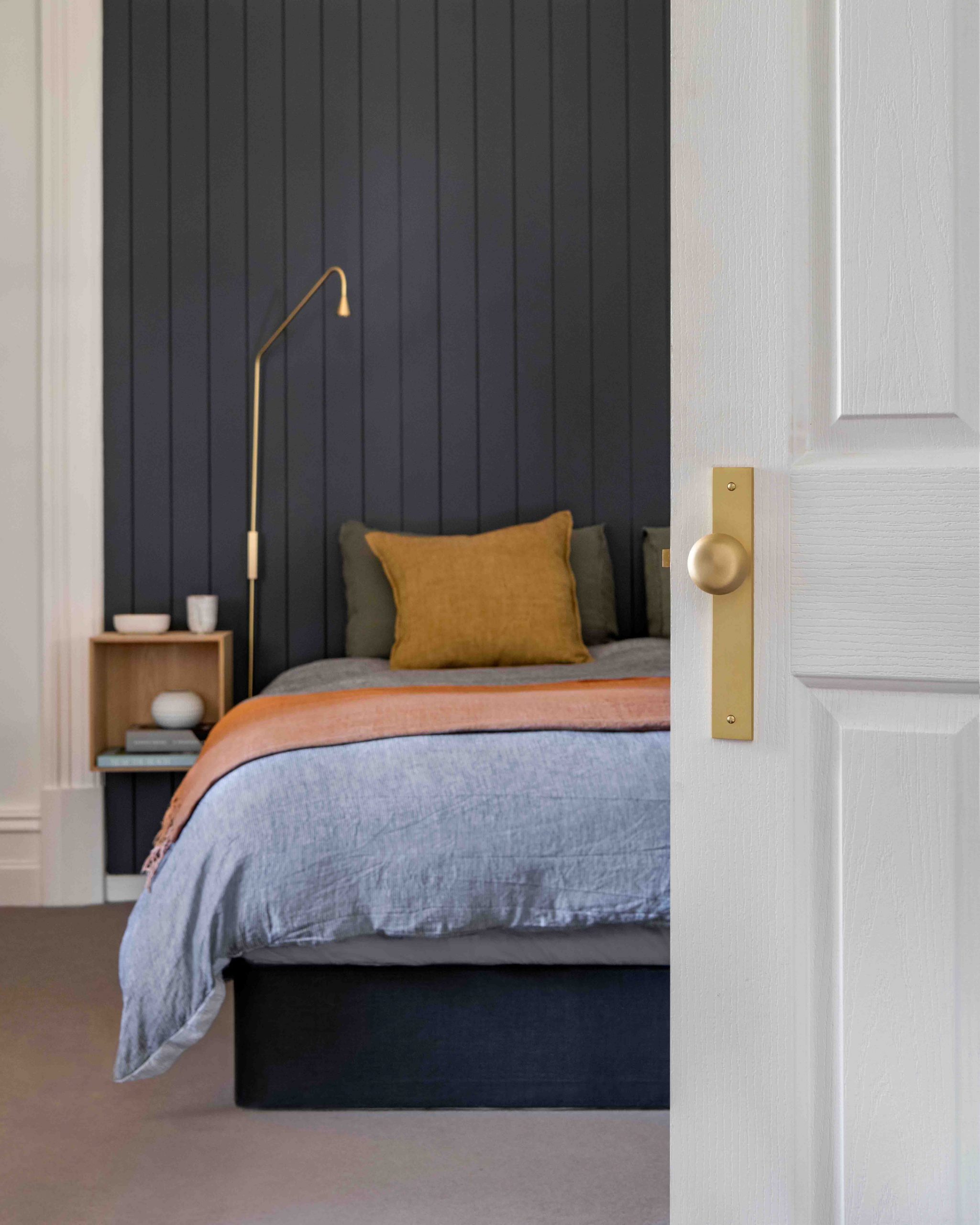 Cambridge Solid Brass Door Knobs Iver