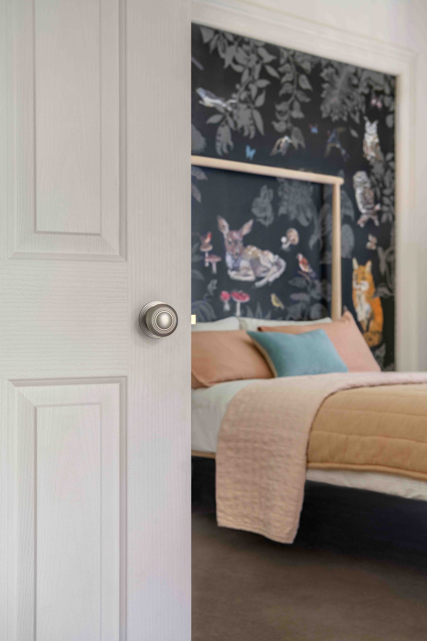 Guildford Solid Brass Door Knob Iver