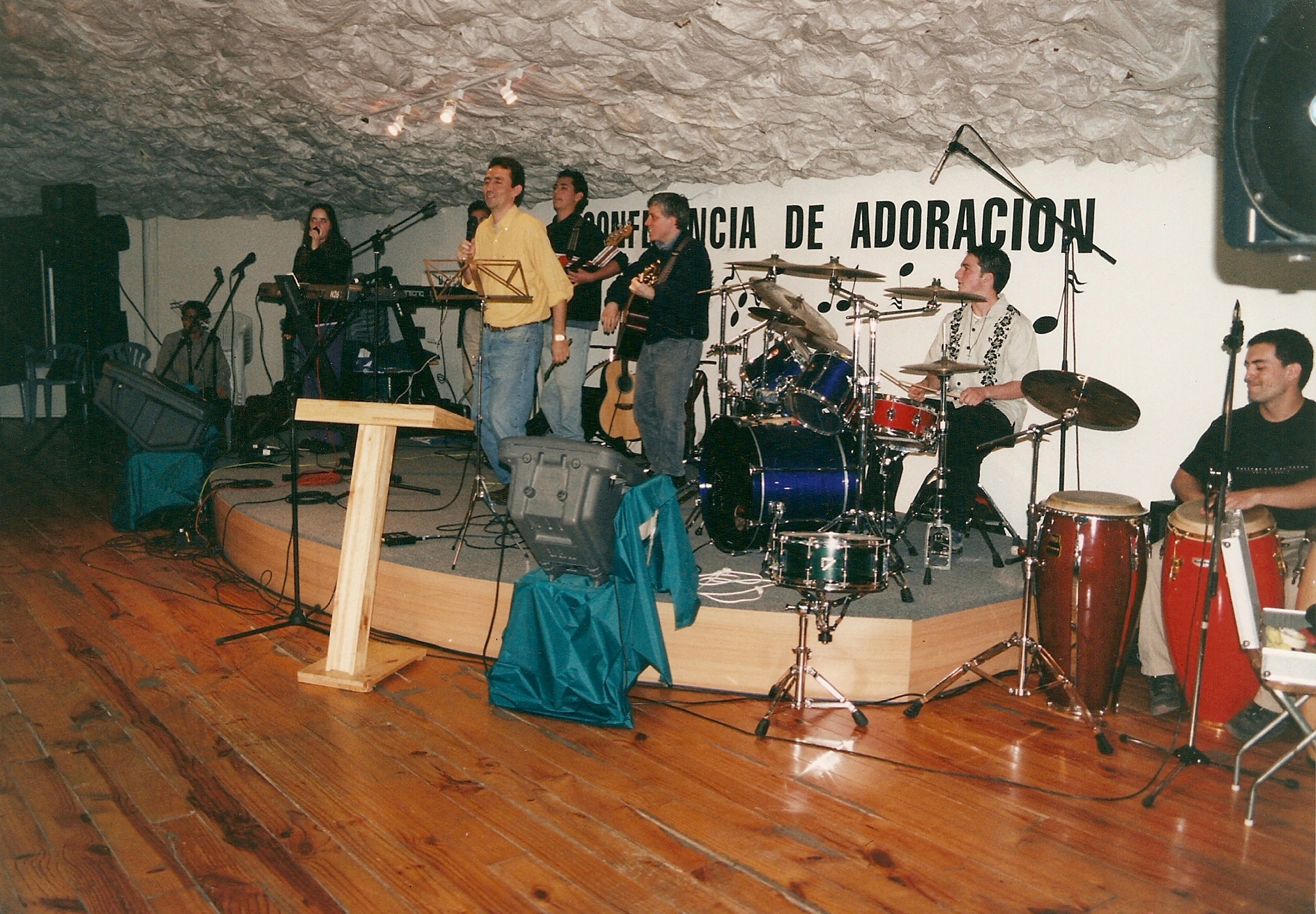 Conoce La Viña Iglesia Viña Las Condes