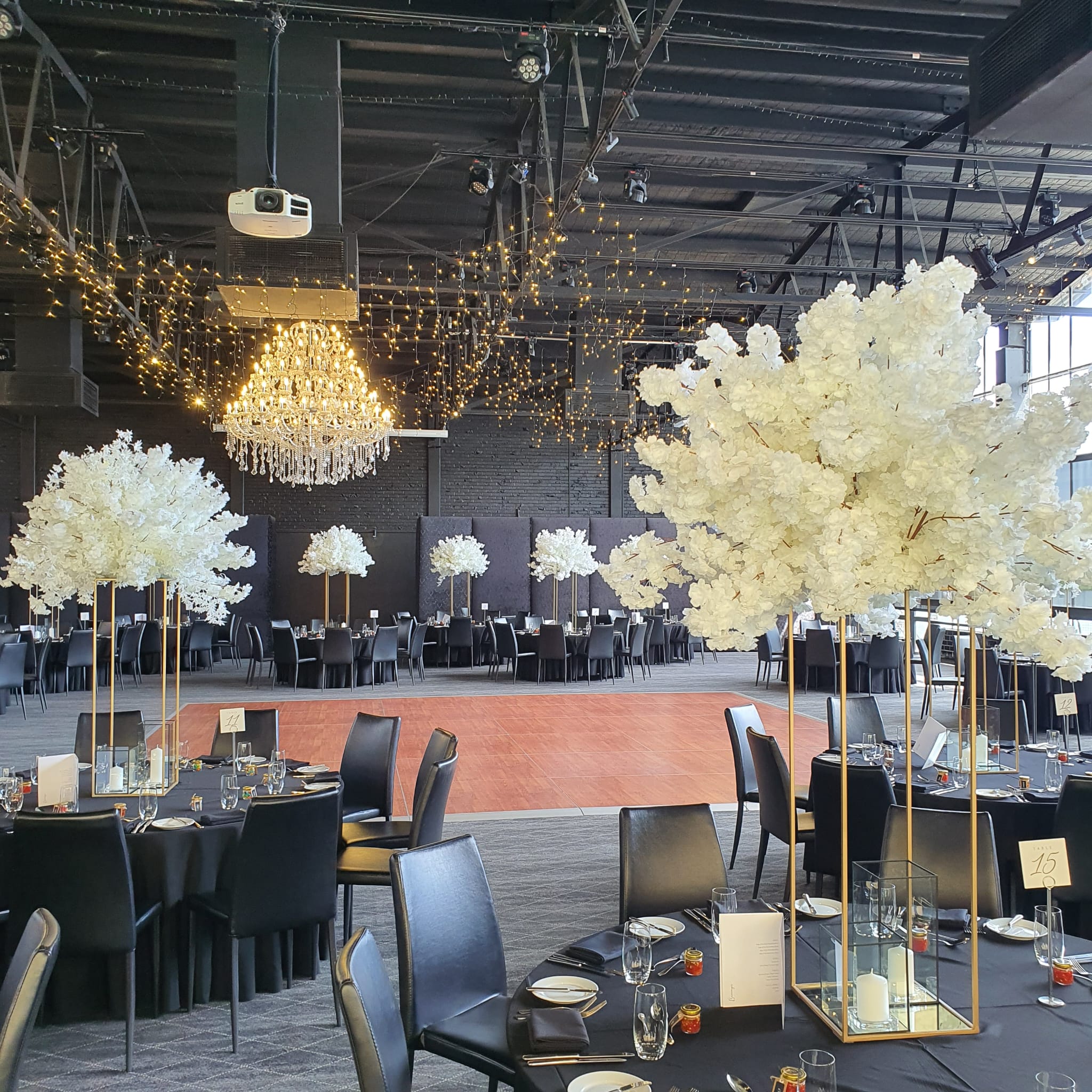 Wedding Table Centrepieces Hire Melbourne Crystal Candelabra
