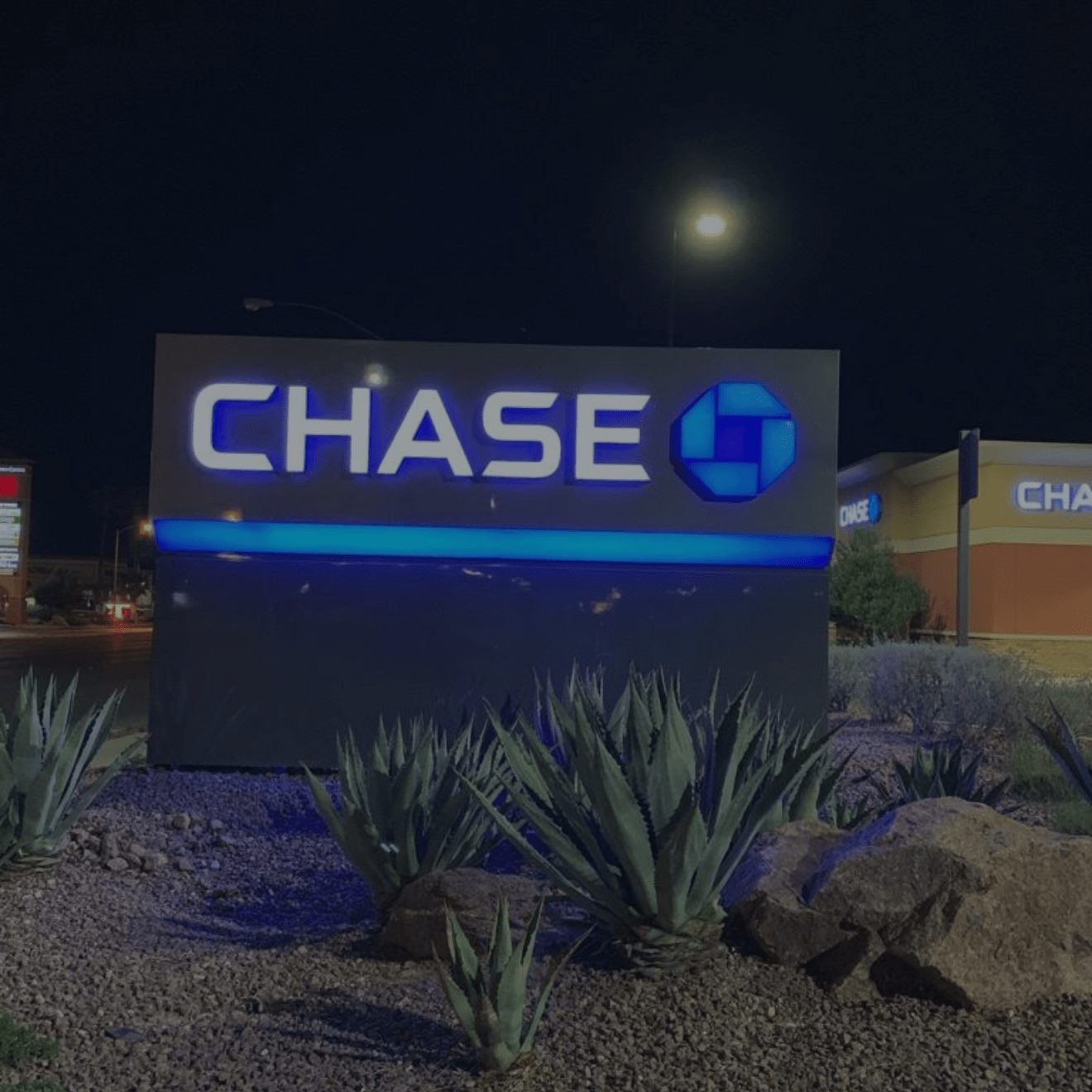 Chase Bank Signage & Lighting iVueit
