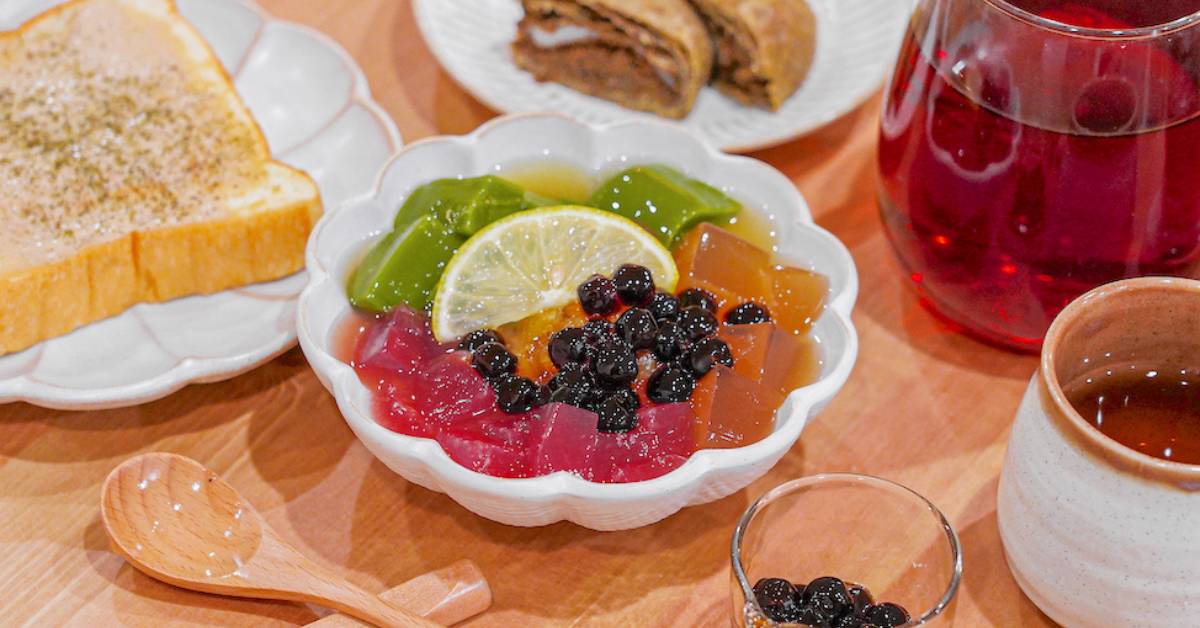 途衷right way |台中科大下午茶新店！超繽紛三色愛玉、招牌水果茶、烏龍鮮奶生吐司、咖喱飯，打造輕食版下午茶！