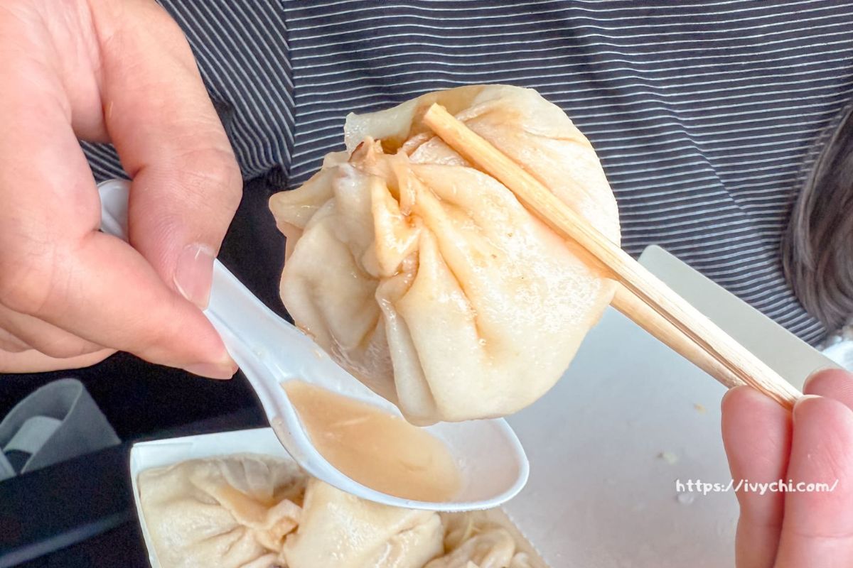 一籠湯包 |彰化秀水美食，4.3星破4千好評，手工現包爆汁銷魂，剛開門就排隊!