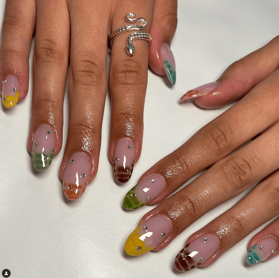 25+ Earthy Nails Design Ideas