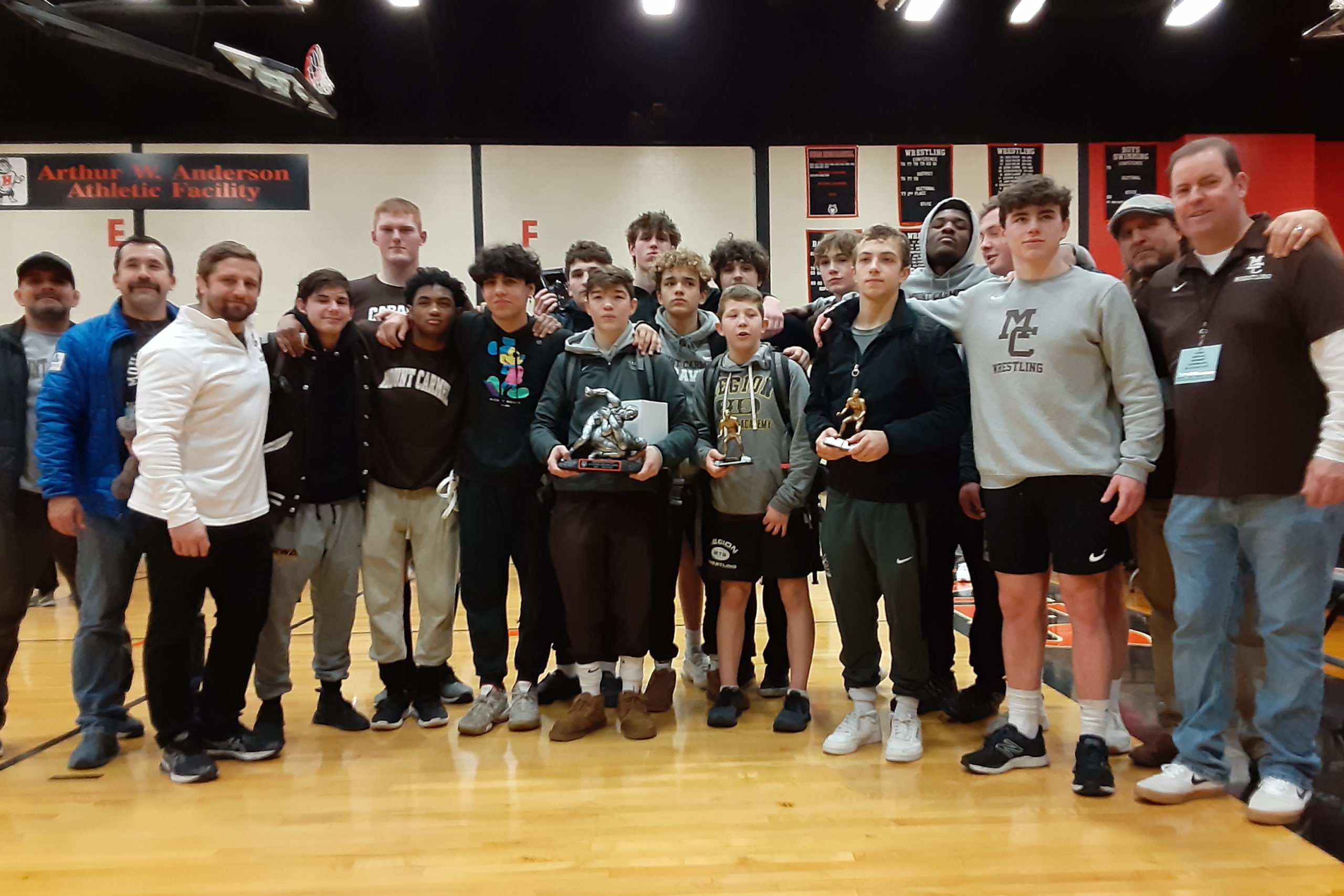 Detroit Catholic Central edges Mount Carmel for Dvorak title Illinois