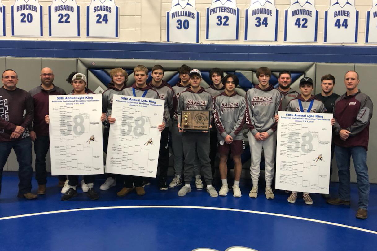 Dakota captures thirdstraight Lyle King PIT title Illinois Wrestling
