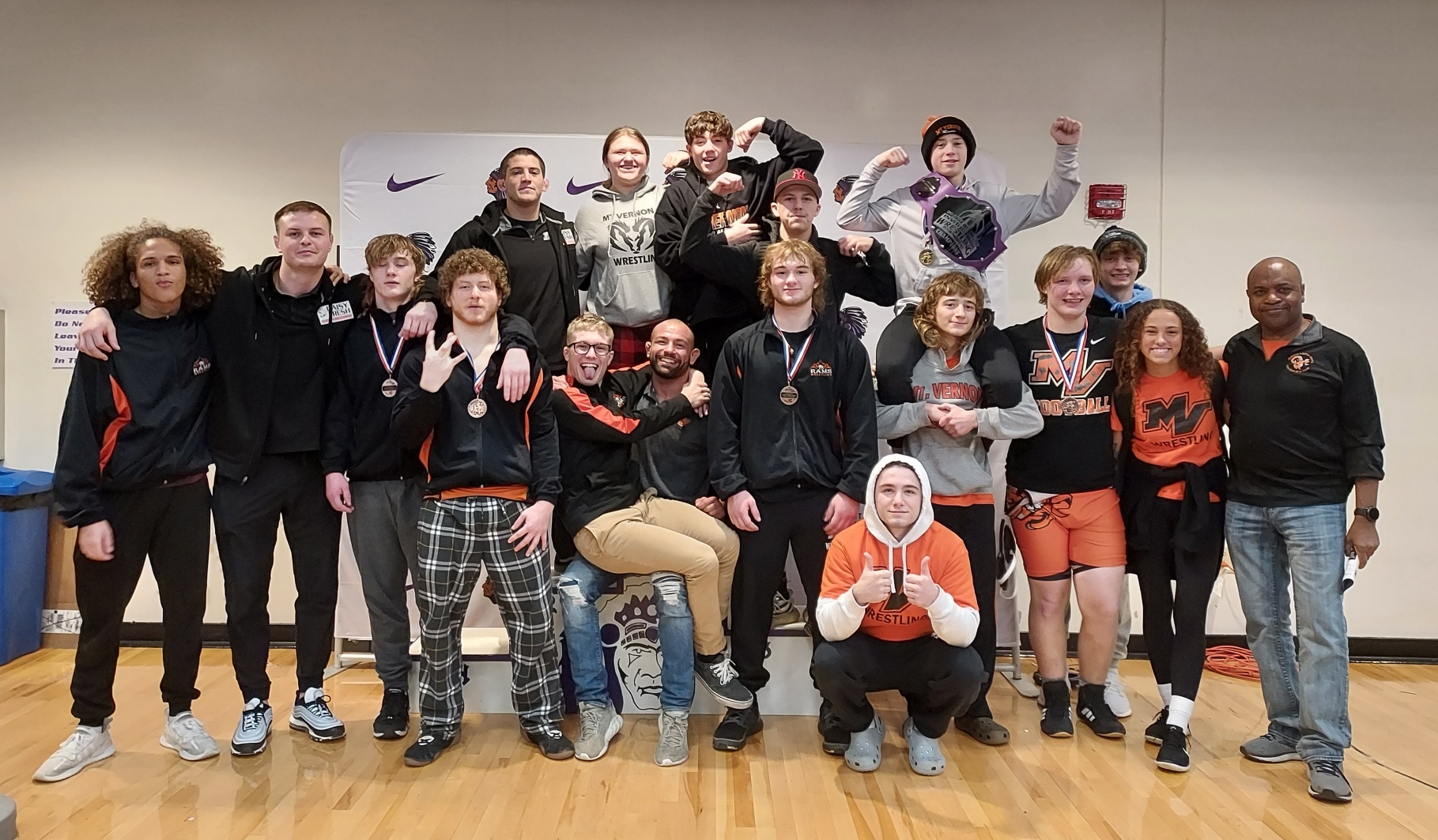 South Central Tournament Roundup for Dec. 17 Illinois Wrestling