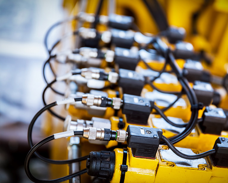 SwitchElectric Wholesale Electrical Equipment Supplier by i