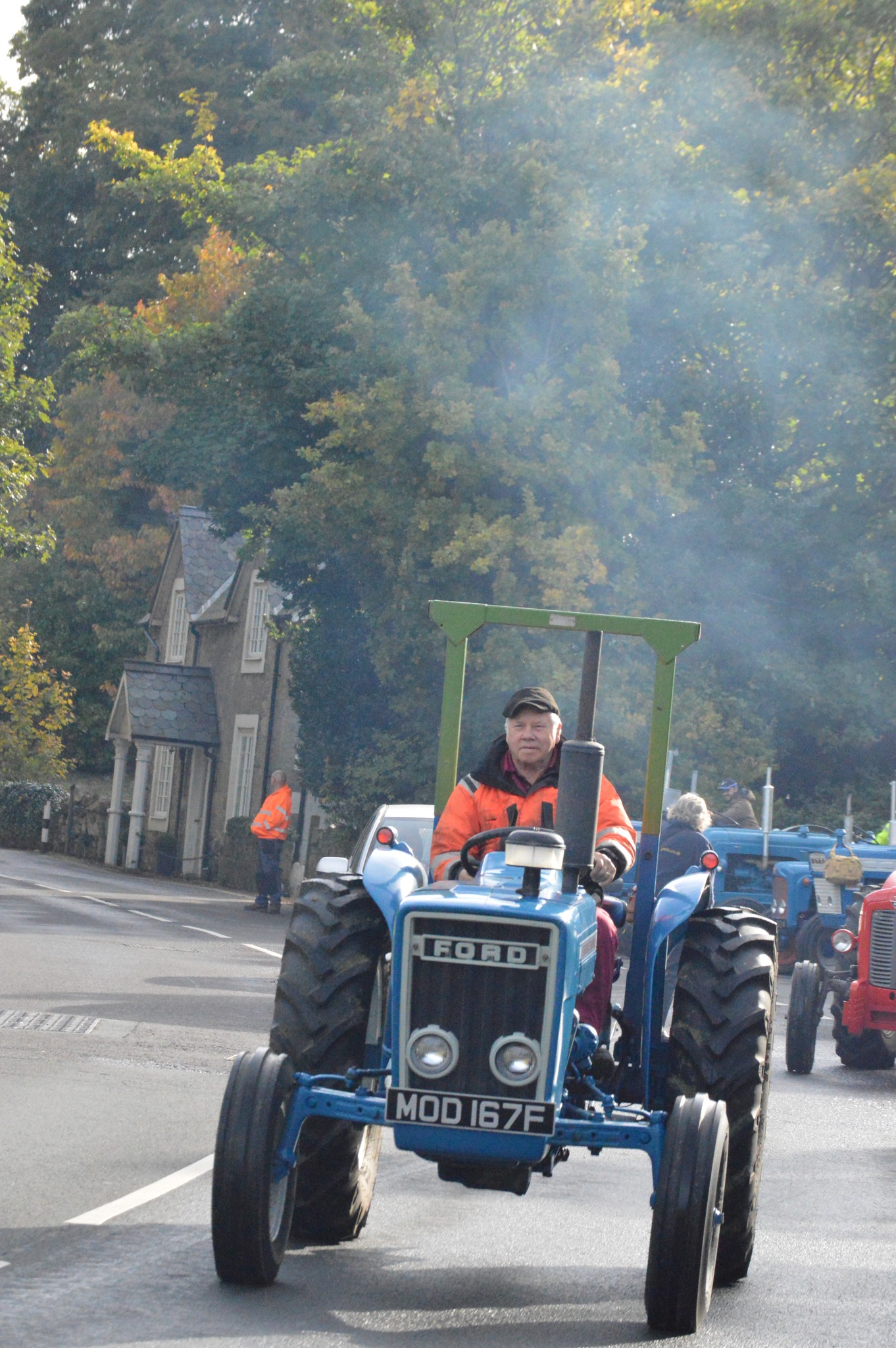 Vintage tractor run raises charity funds Isle of Wight Observer News